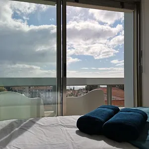 Apartment D - Your With Breathtaking Views, Funchal (Madeira)