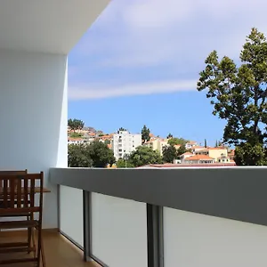 Mel Apartment